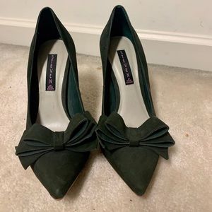Steven by Steve Madden Dark Green Bow Pumps